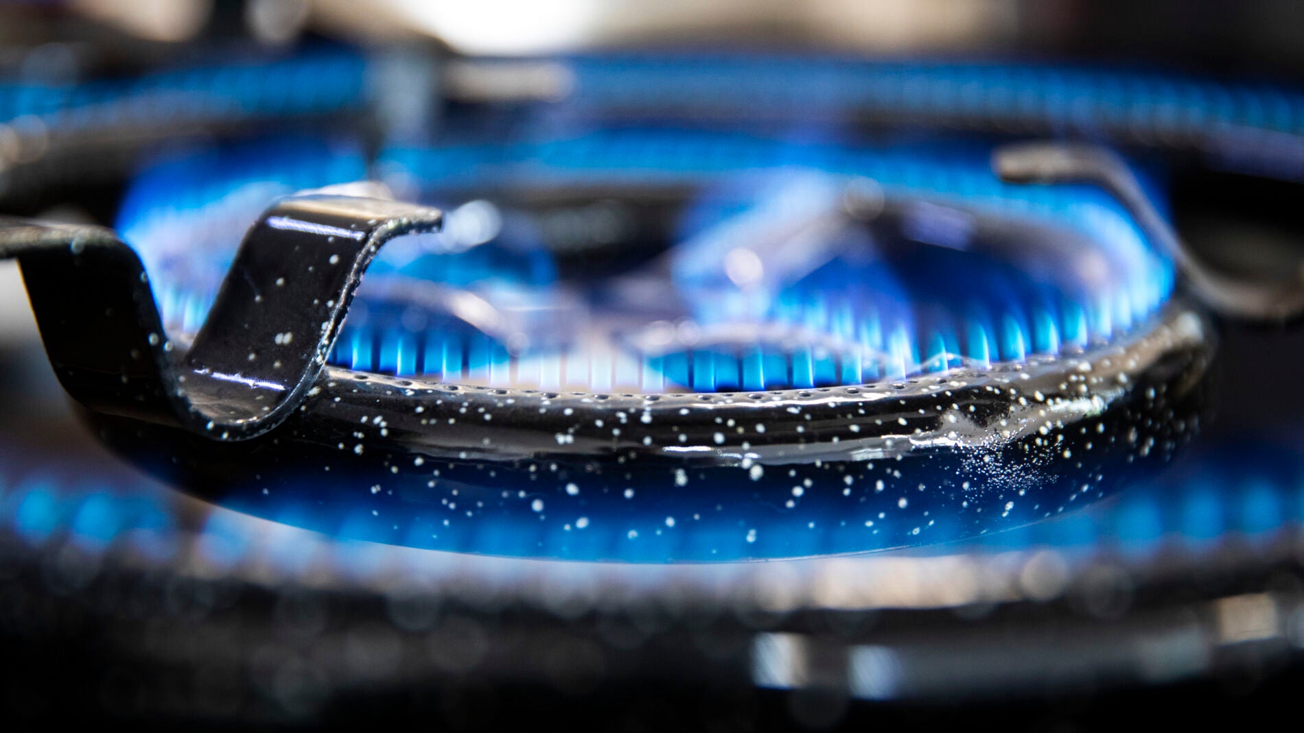 El cambio a la tarifa regulada de gas se acentúa para esquivar el alza de precios